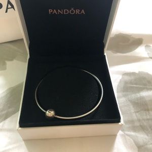 Pandora Essence Bangle